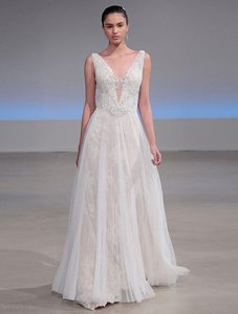 ISABELLE ARMSTRONG Willow Sleeveless V Neck Aline Beading Lace Wedding Dress 10